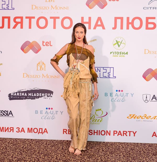 ПРЕДСТАВЯМЕ ВИ ДЕСИ ХАРИЗАНОВА – МИС РОДОПИ 2017